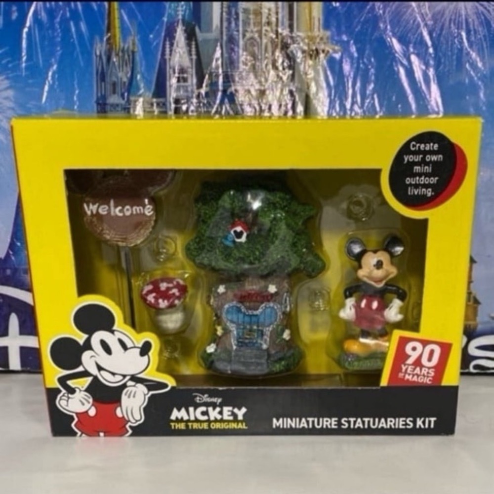 Disney Mickey Mouse 90th birthday miniature statue kit planters terrarium NWT